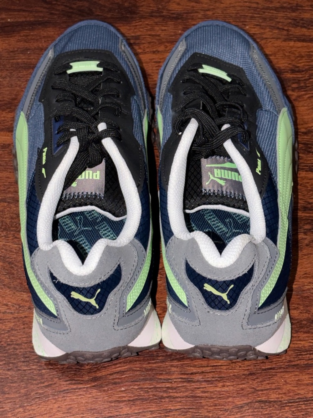 Shoes - Picture 7 of 12